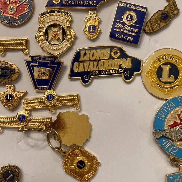 Lot of 70 Lions Club Pins Dating 1950 - 1990's - Picture 7 of 7
